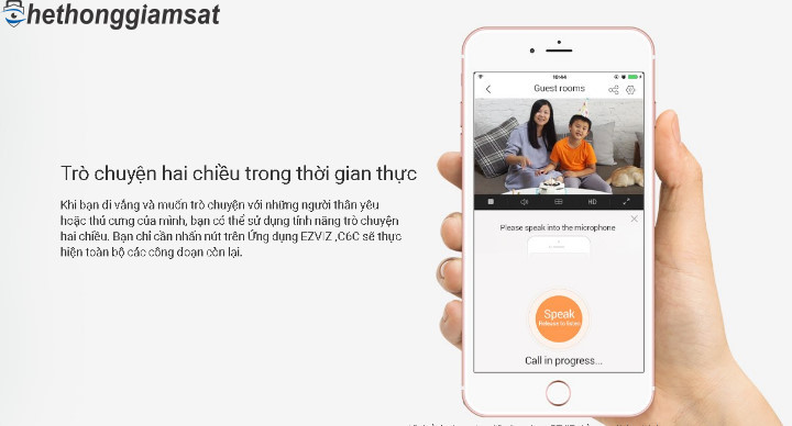 Camera IP Wifi Xoay EZVIZ C6C CS-CV246 có khả năng đàm thoại 2 chiều Camera IP Wifi Xoay EZVIZ C6C CS-CV246 có khả năng đàm thoại 2 chiều